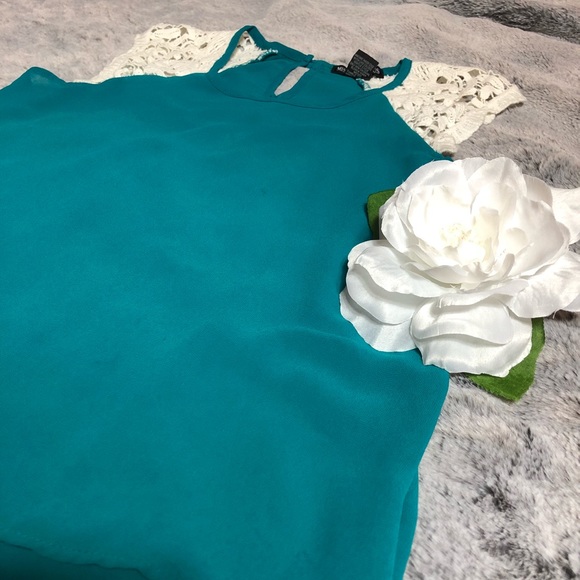 Miss Chievous Teal Green Top w/ Lace Sleeves XS - Picture 8 of 9